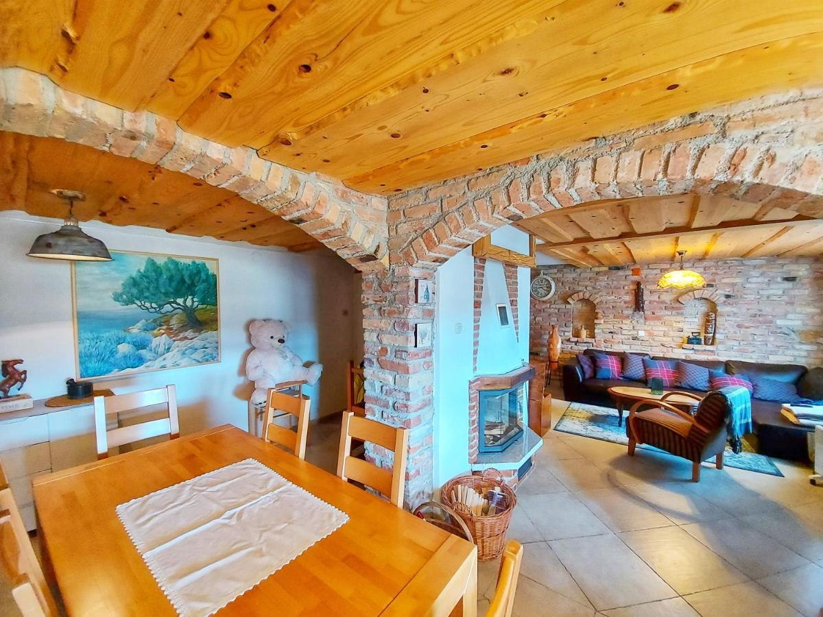 Peter'S Pine Cottage Korenica Extérieur photo